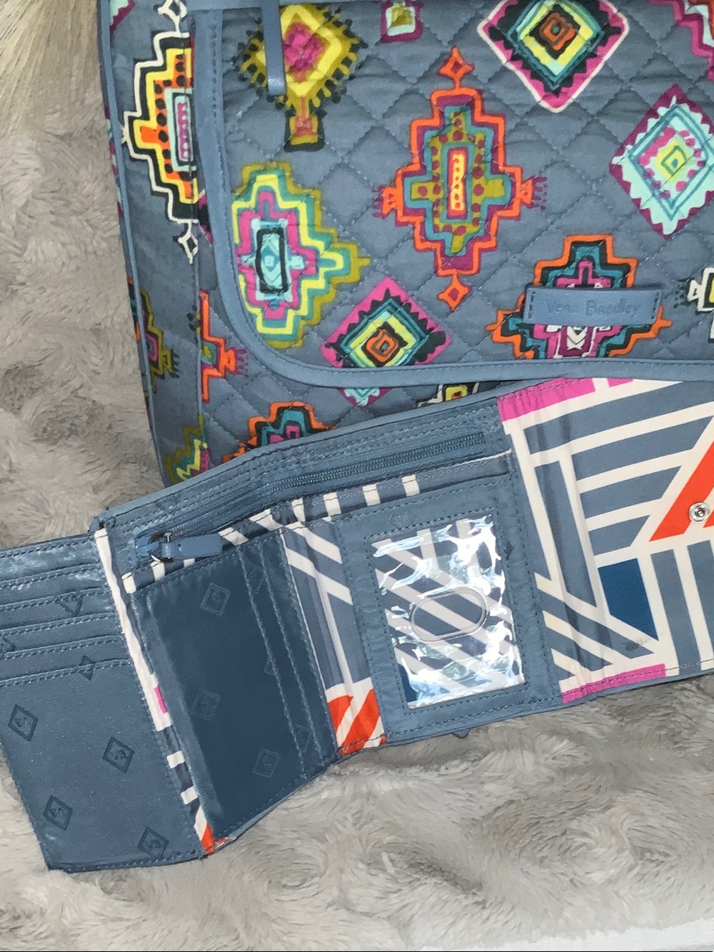 Vera Bradley Quilted Pattern Crossbody Bag&wallet - Picture 13 of 16